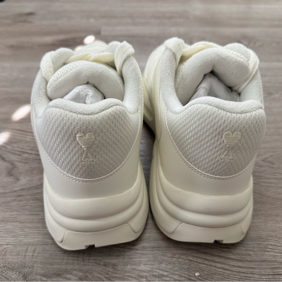 AMI Paris White Athletic Shoes Breathable Mesh Design - Picture 4 of 9